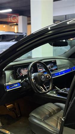 بي ام دبليو الفئة 7